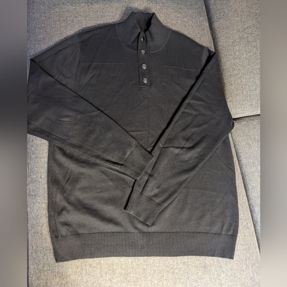 Men's sweater
